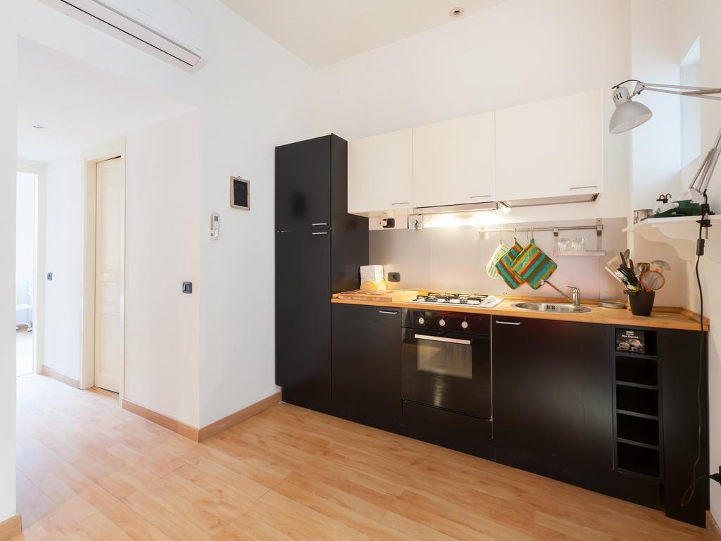 Sabelli Nightlife Apartment-La Sapienza-Termini Station Roma Camera foto